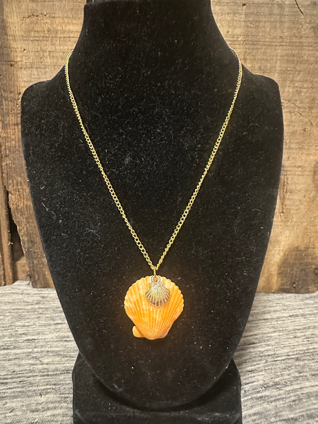 Sunset scallop shell gold coastal necklace